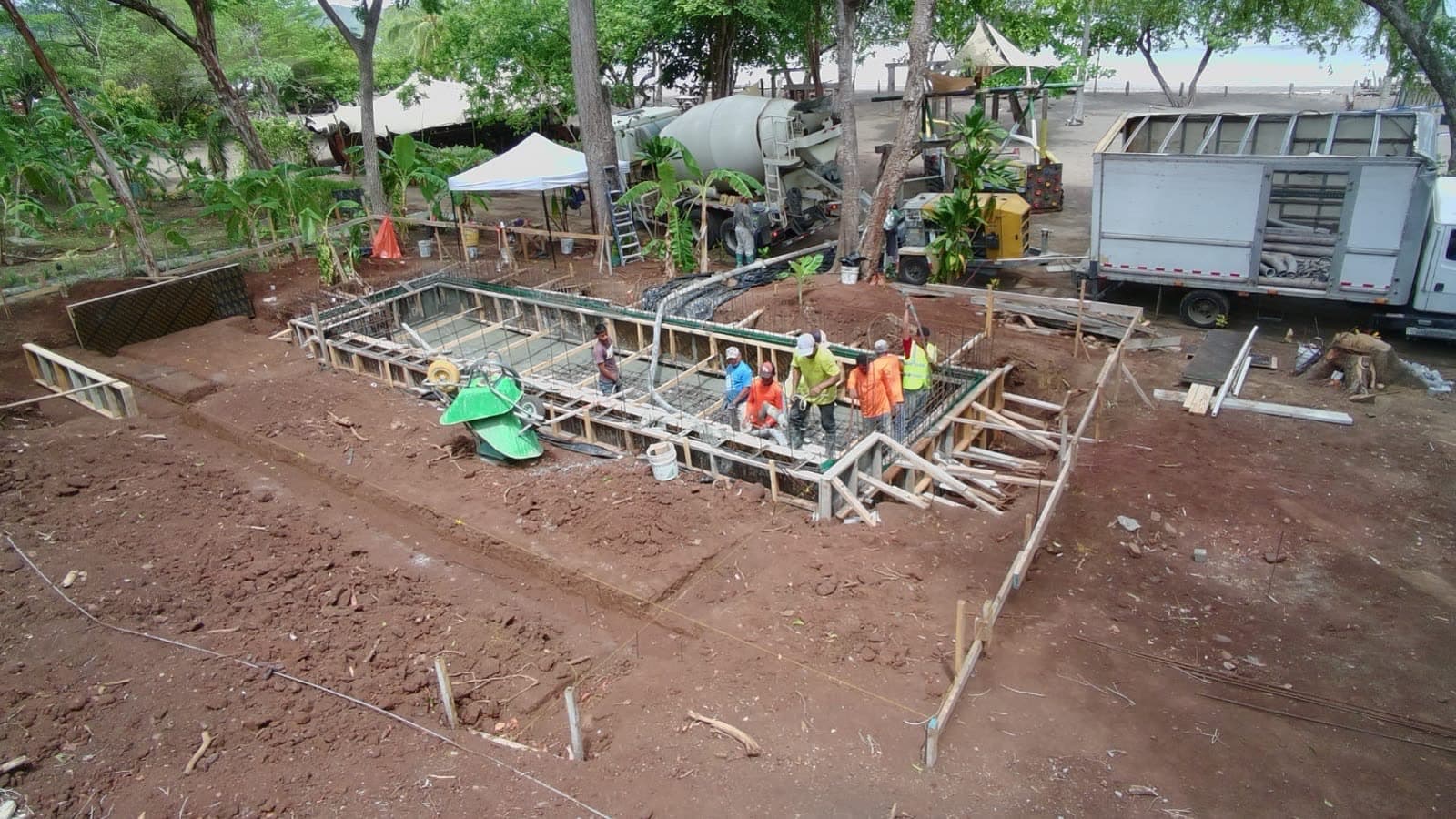 Piscina en Eco Venao — Playa Venao, Pedasí