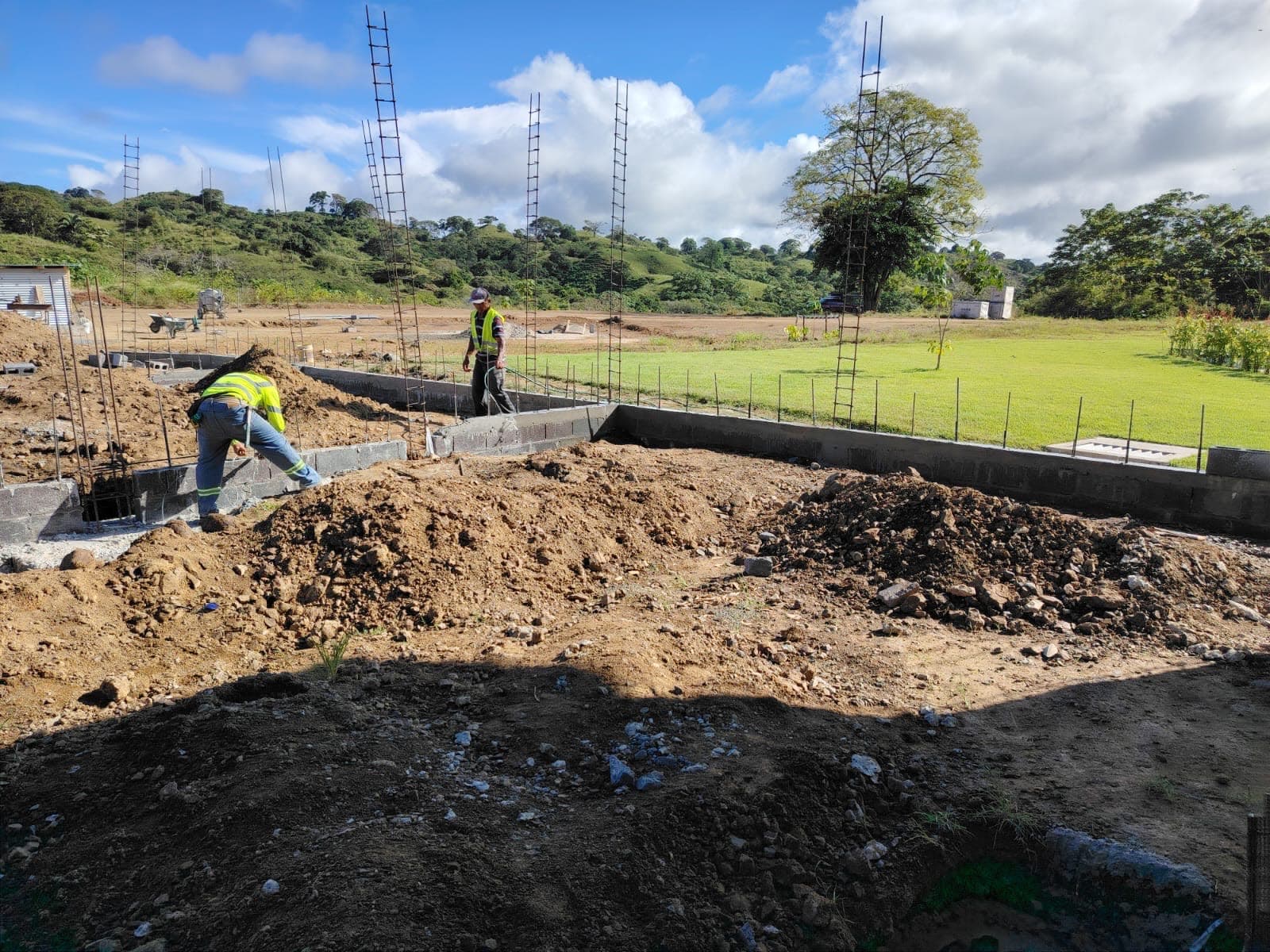 Escuela en Playa Venao — Playa Venao, Pedasí